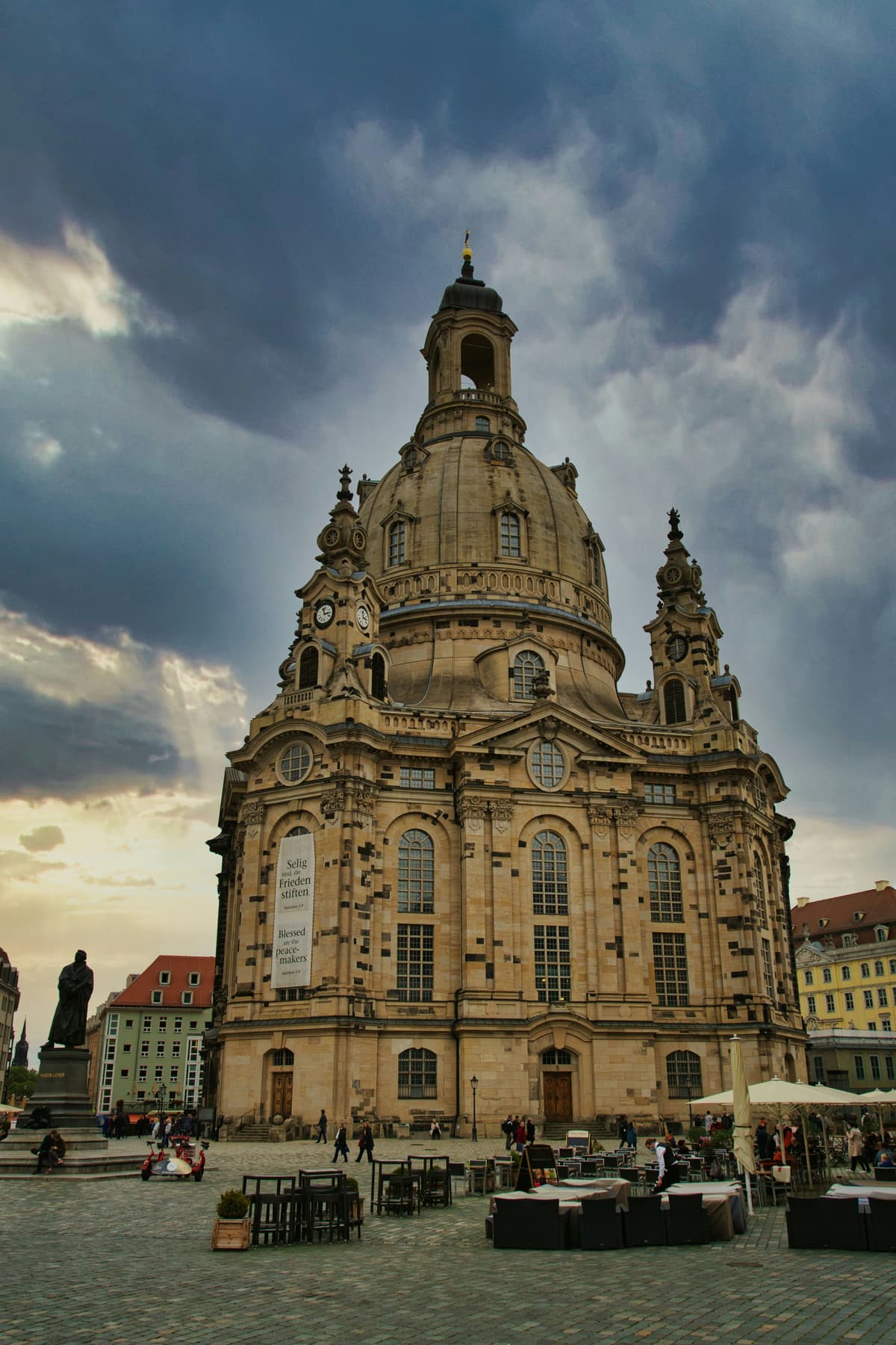 Mercados de Natal de Dresden: O Guia Definitivo para o Paraíso Festivo da Alemanha